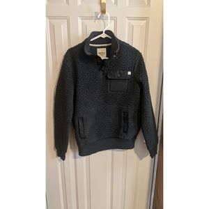 Sherpa UpWest Pull over sweatshirt